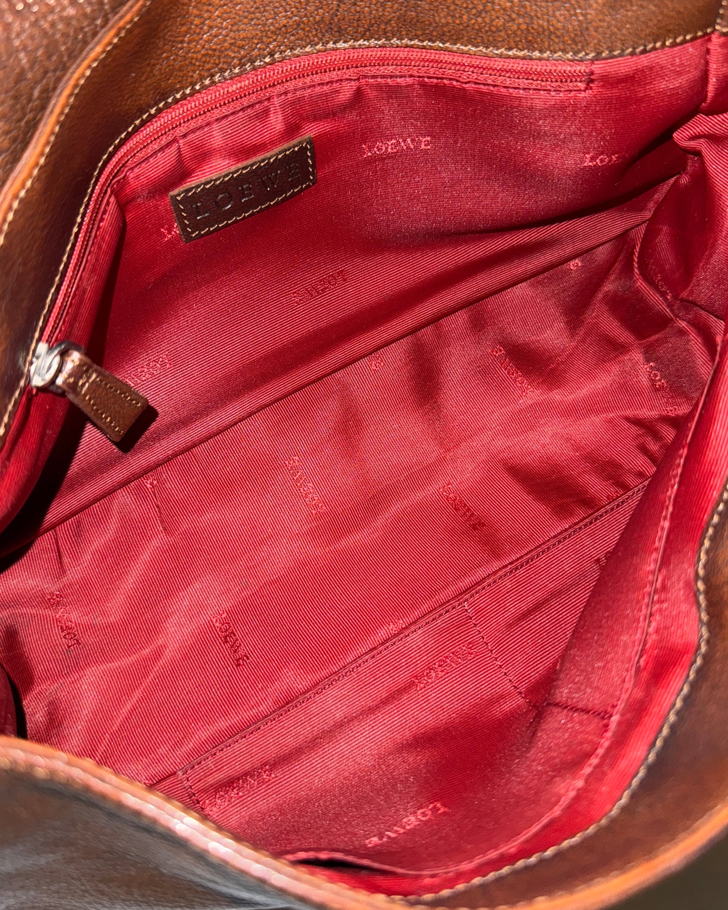 LOEWE Baguette Anagram