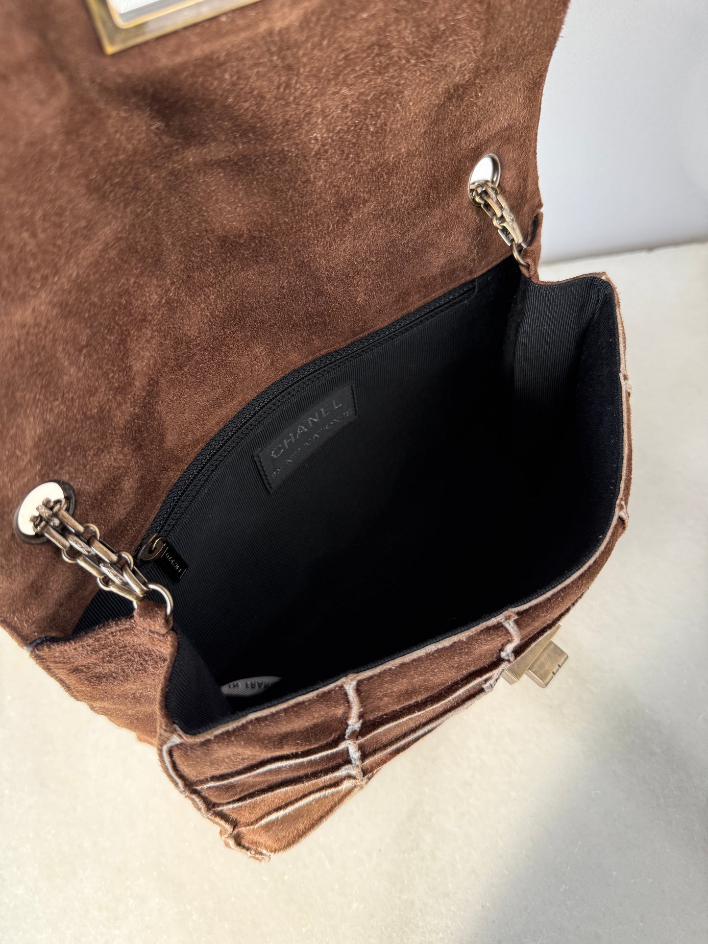 CHANEL 2.55 Chocolate Bar