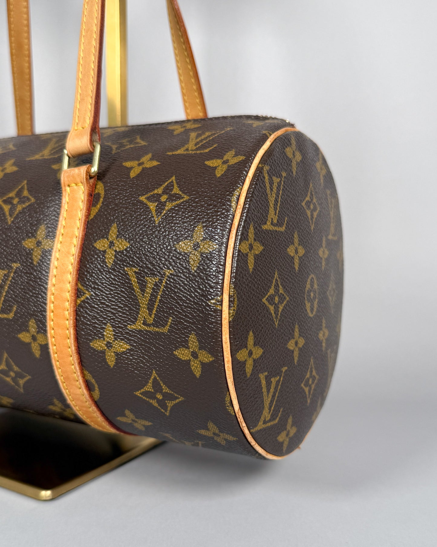 LOUIS VUITTON Papillon 30