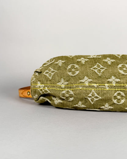 LOUIS VUITTON Pleaty