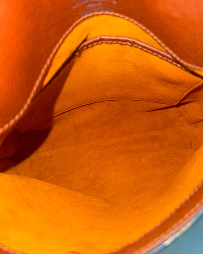 LOUIS VUITTON Musette