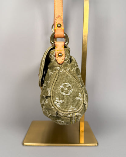 LOUIS VUITTON Pleaty