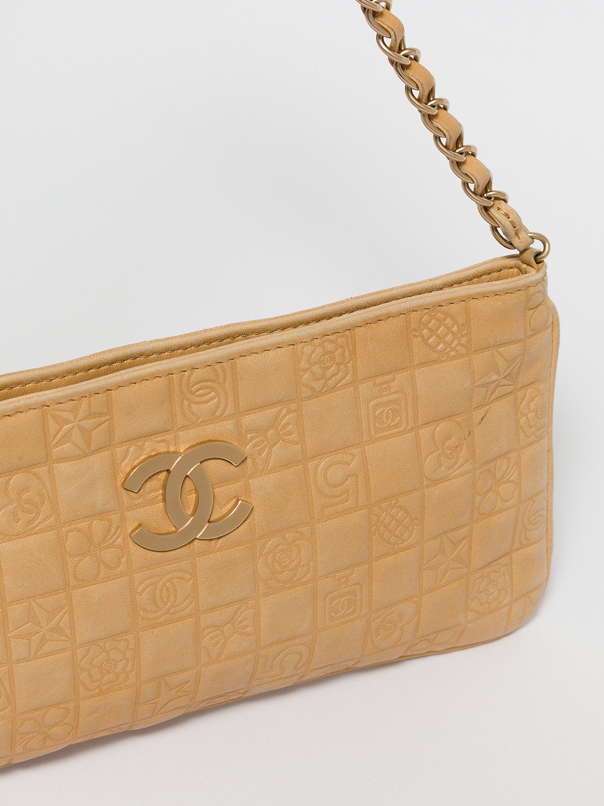 CHANEL Precious Symbol 2003