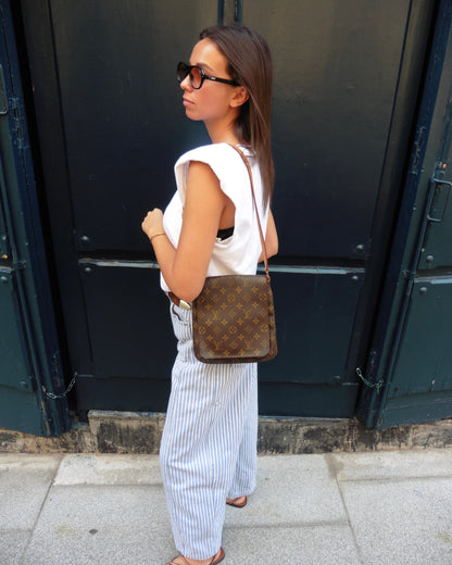 LOUIS VUITTON Musette