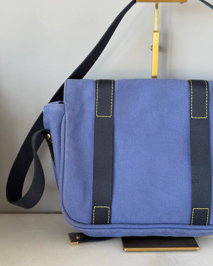 LOUIS VUITTON Besace PM
