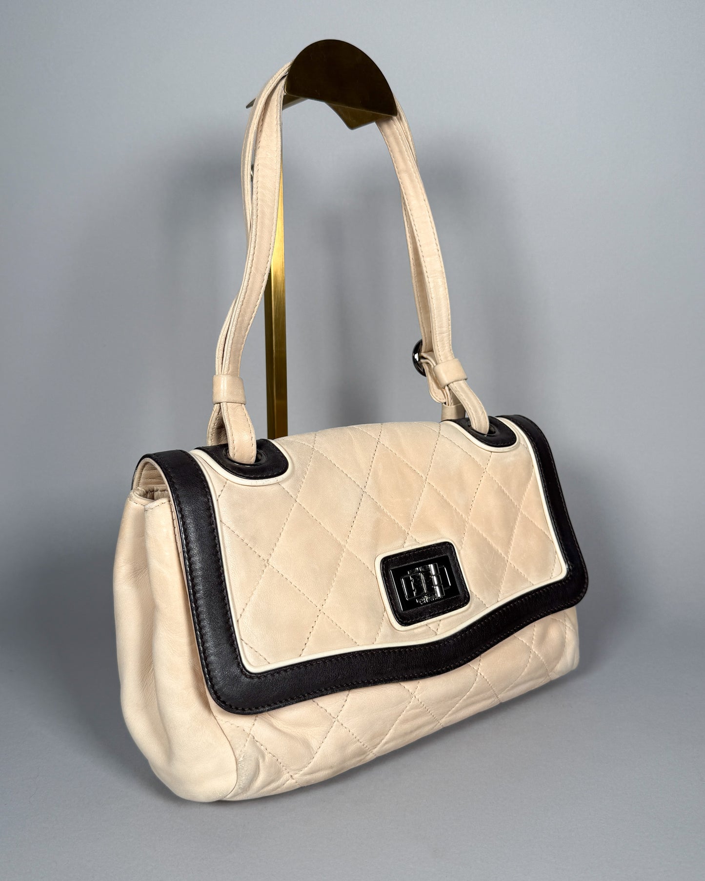CHANEL Jumbo Country Club