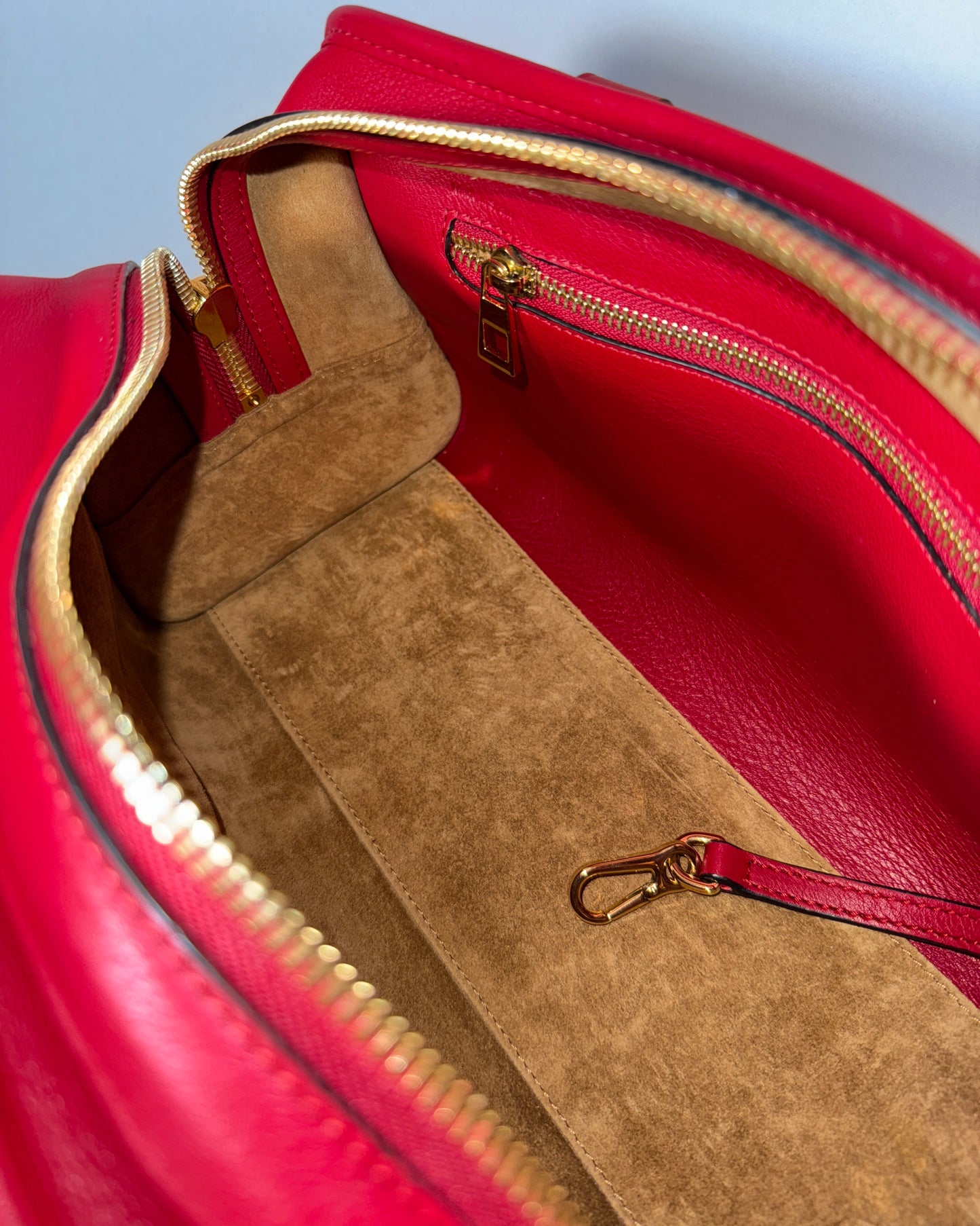 LOEWE Amazona 28 Multiplicación