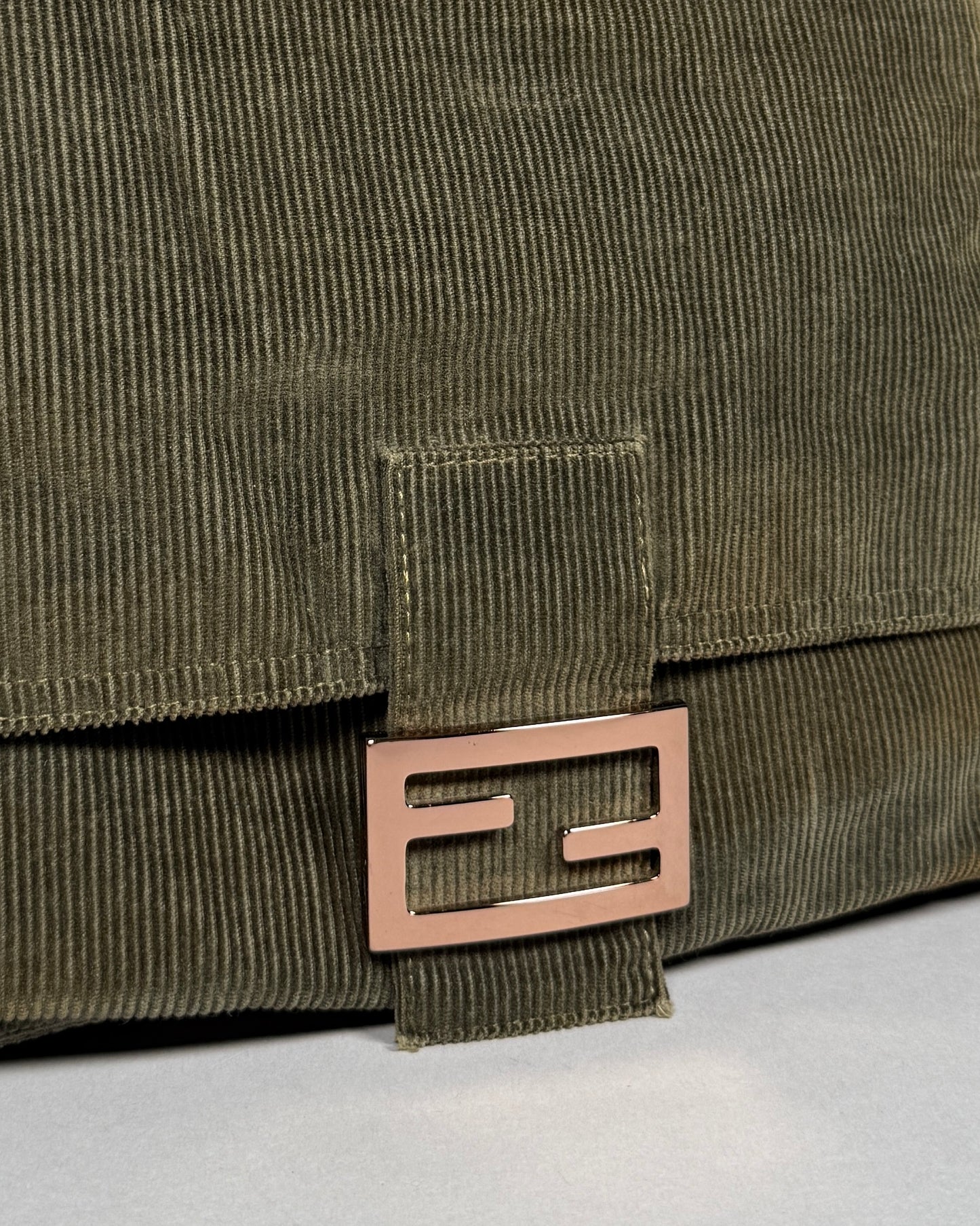 FENDI Mamma Baguette