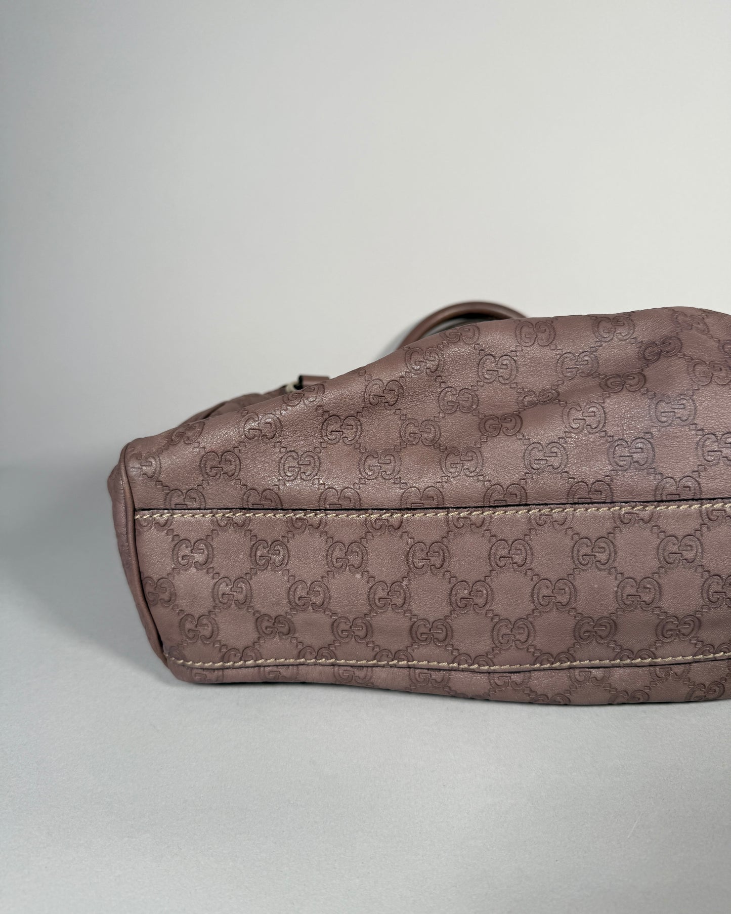 GUCCI Sukey Guccissima