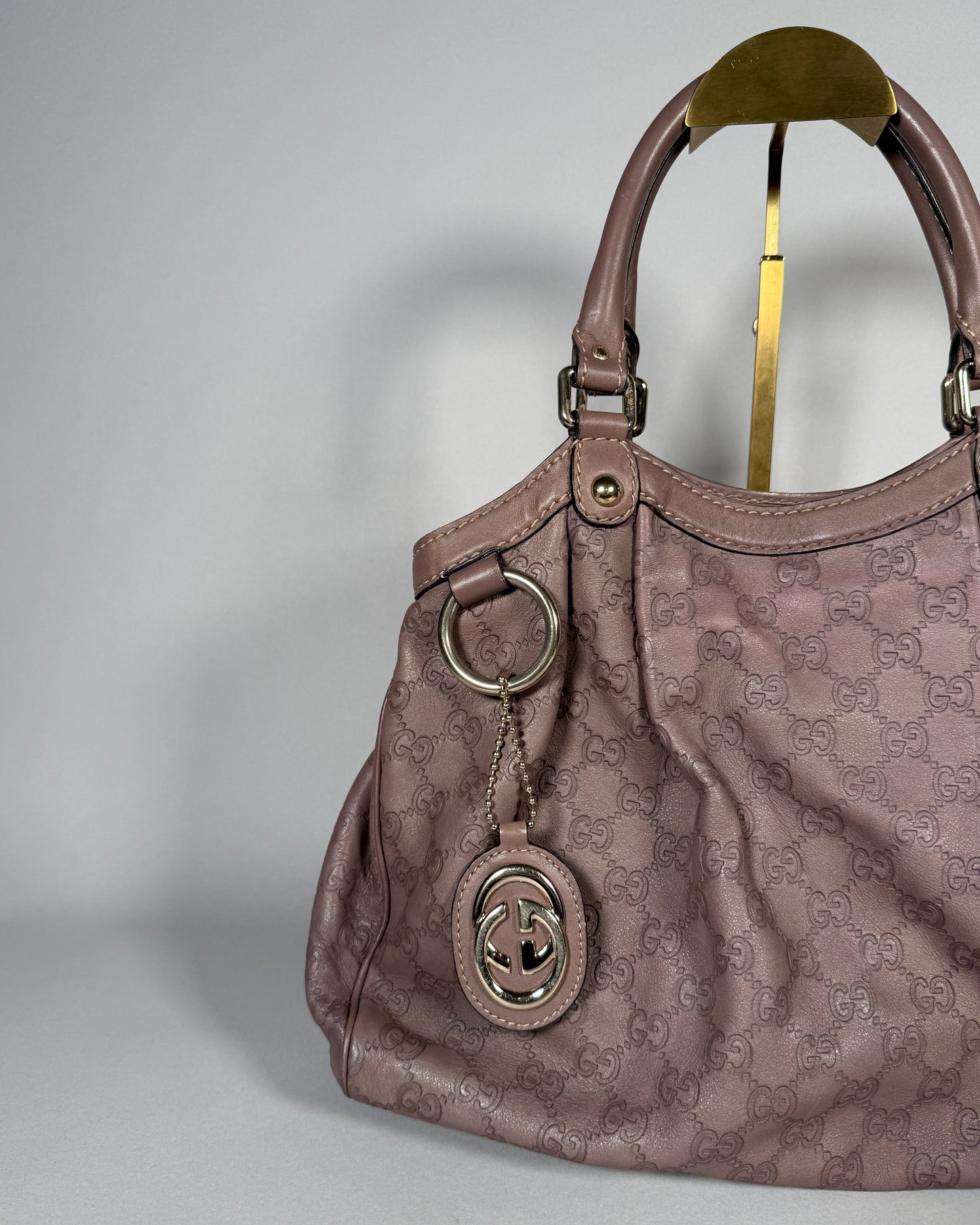 GUCCI Sukey Guccissima