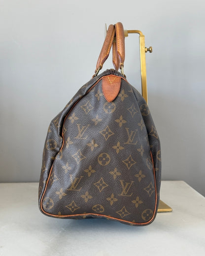 LOUIS VUITTON Speedy 35